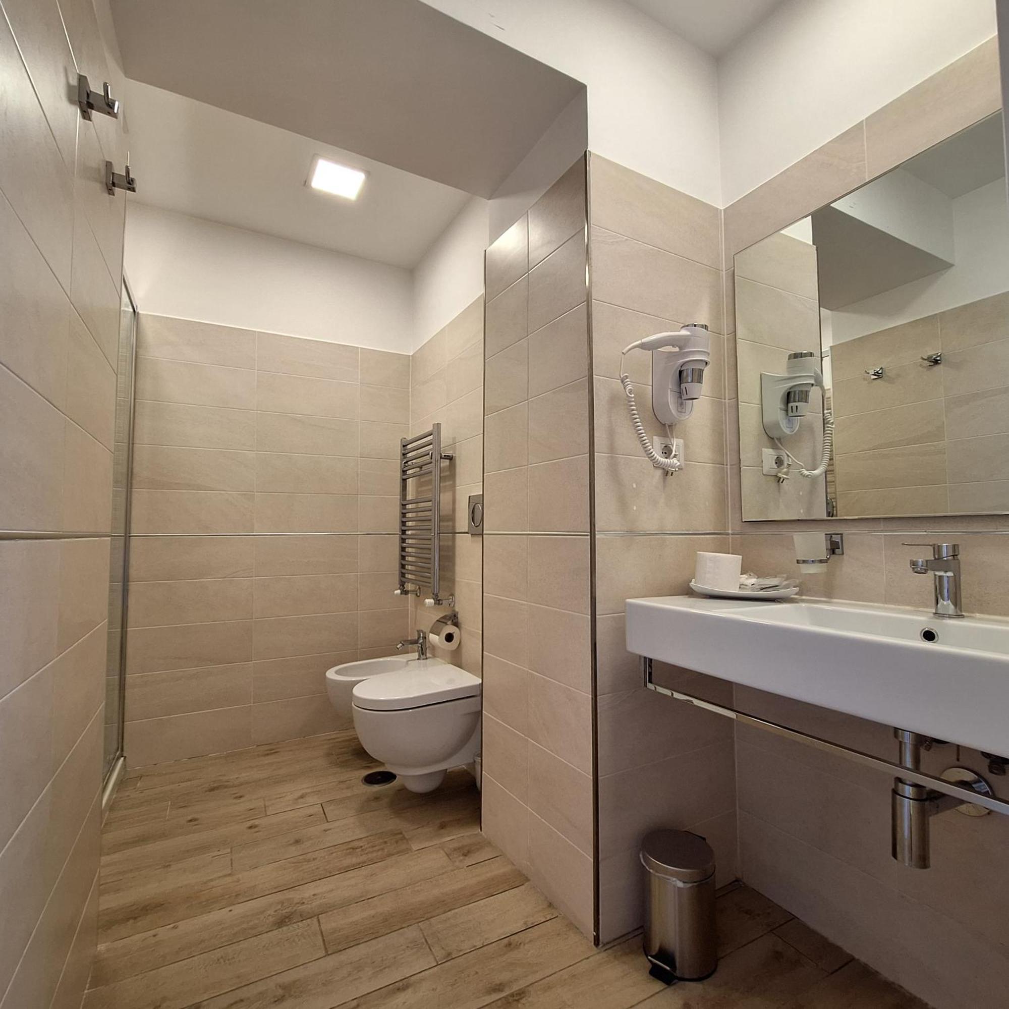 Residenze Serventi Longhi 罗马 外观 照片